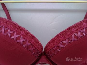 REGGISENO PUSH UP BORDEAUX YAMAMAY