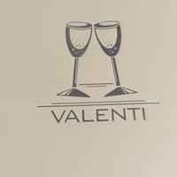 set di due calici valenti