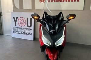 Honda Forza 350 red line