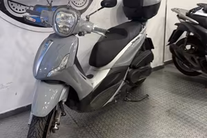 Piaggio Beverly 350