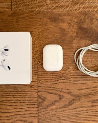 Apple AirPods Pro (1ª gen)