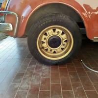 cerchi e gomme borrani