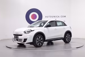 Fiat 600 HYBRID 100 CV DCT MHEV FARI LED