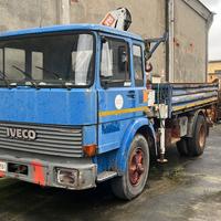 Iveco 130 - 40.000 km - con gru - ribaltabile