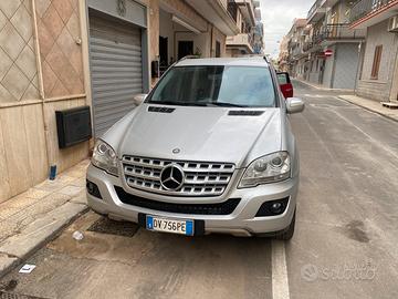 Mercedes ML 320 gancio traino