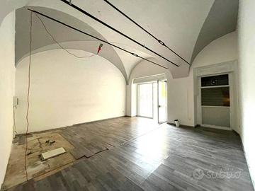 Immobile di 80 m² con 2 locali a Brescia