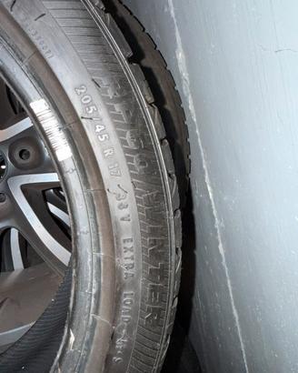 205/45zr17 antineve