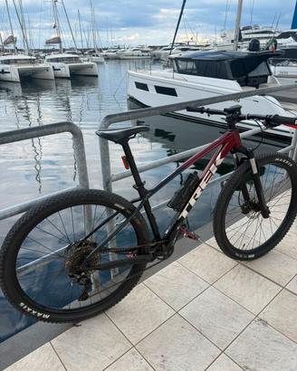 Trek marlin 6 gen 3 2025