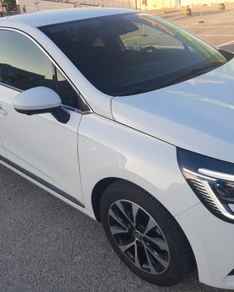 CLIO V° INTENS DCI 115CV+OMAGGIO RICAMBI x € 950!!