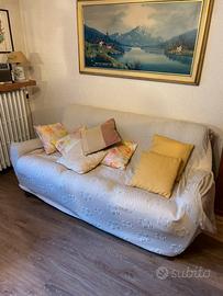 Divano letto (materasso nuovo)