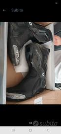 stivali moto dainese
