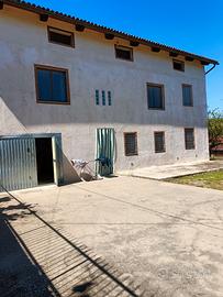 Casa bifamiliare indipendente