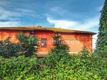 Angolare luminosissimo di casale