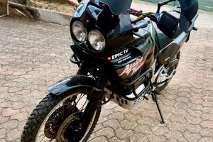 Hobda Africa twin 750