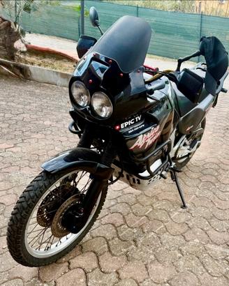 Hobda Africa twin 750