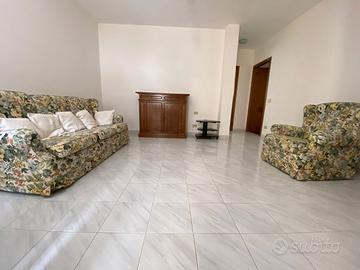 Trilo 4+4 due camere e due bagni