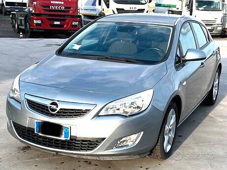 Opel Astra 1.7 Cdti Enjoy motore da sostituire