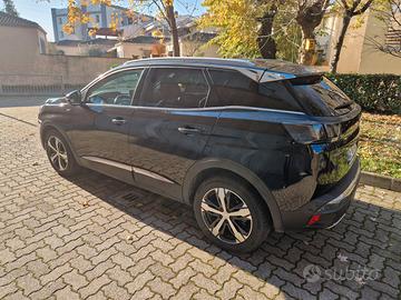 Privato vende PEUGEOT 3008 2ª serie - 2021