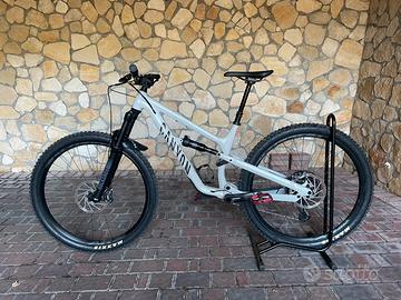 Canyon Spectral AL5 -Taglia M - 2024