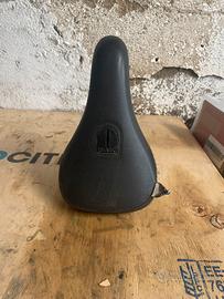Sella e reggisella dirt