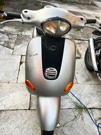 vespa et4 125