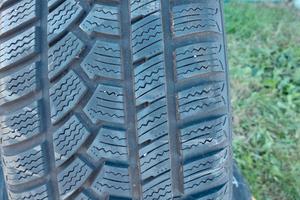 2 Gomme Termiche 225/45 R18 95H