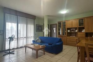 3 LOCALI A CAMPEGINE