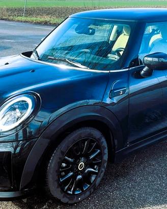 Mini Full Electric Cooper SE Yours