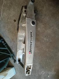 forcellone Yamaha 