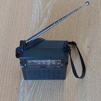 Radio Grundig Signal 100