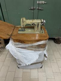 Macchina per cucire necchi bu serie mira modello