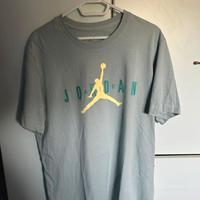 t-shirt Jordan taglia xl
