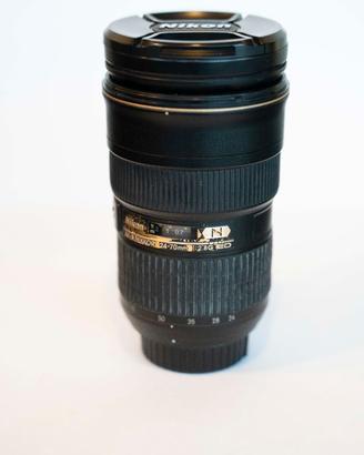 Nikon AF-S NIKKOR 24-70 mm f/2,8G ED