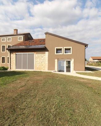 Villa di 155 m² con 4 locali a Lonigo