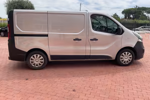 Opel Vivaro 1.6 cdti biturbo 120cv