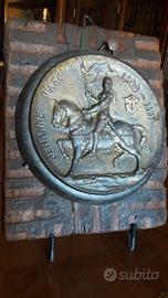 Bronzo antico piatto Giovanna D'arco KG 3,25