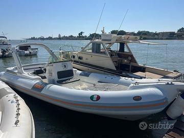 GOMMONE BAT 8M EFB 350CV