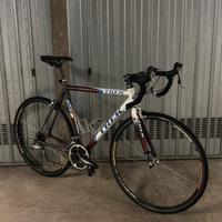 bici da corsa TREK SLR