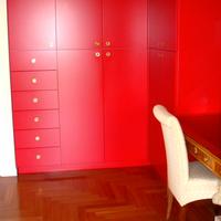 Armadio angolare su misura – Artigianale.