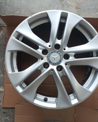 Cerchi in Lega 17" Originali Mercedes Classe C 
