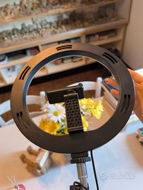 LUCE DA TAVOLO PER FOTO TELEFONO