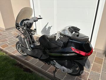 Piaggio x8 250i.e.