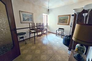 2 LOCALI A SALISANO