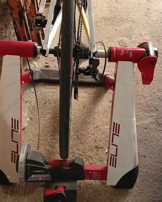 Rullo bici ELITE NOVO FORCE con 8 livelli 