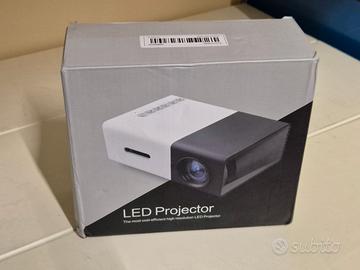 Mini proiettore a LED con S.O. Android