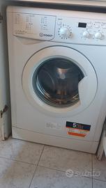 Lavatrice Indesit 4 kg