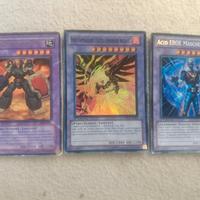 Yu-Gi-Oh! 10 Carte collezionabili 