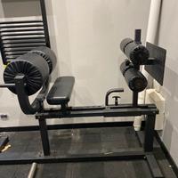 ATTREZZATURA PALESTRA PROFESSIONALI