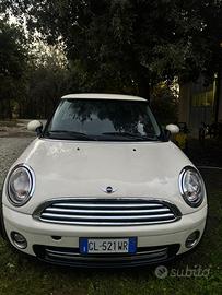 MINI Cooper per neopatentati