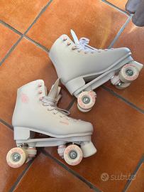 pattini a rotelle (Roller skates)